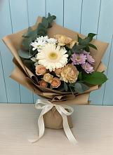 Букет цветов из:  Герберы и Хризантемы в Алуште