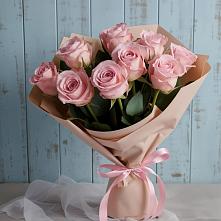 9 розовых роз в Алуште Букет цветов из:  Розы в Алуште