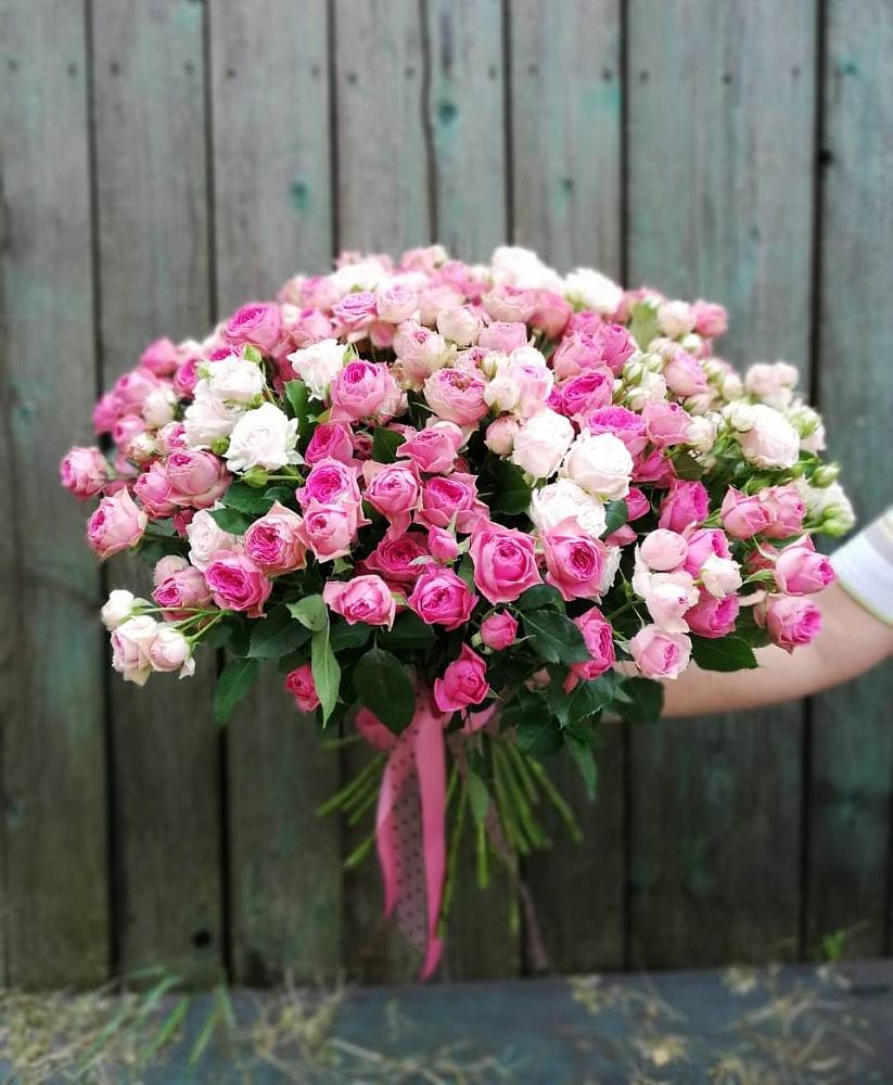 Розовые кустовые розы Натали и Лав Лидия в Алуште Букет Розовые кустовые розы Натали и Лав Лидия в Алуште