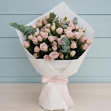 Букет цветов из:  Розы #REPLACE_PRED# Алуште