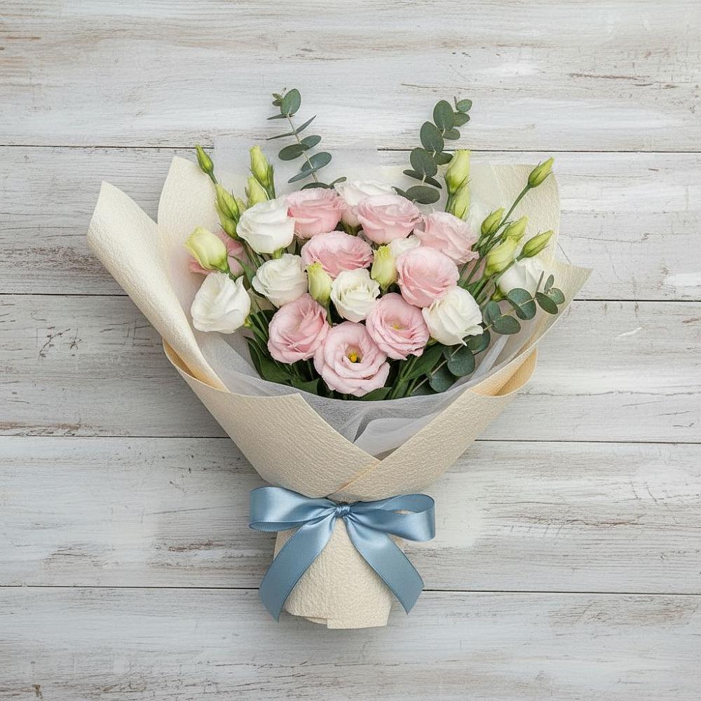 Букет цветов из: Лизиантусы в Алуште